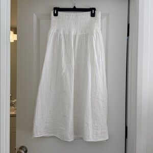 Old Navy White Smocked Skirt